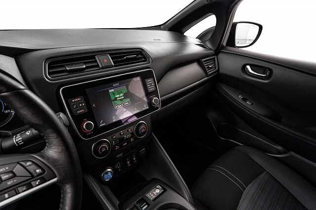 Nissan Leaf 39kWh Acenta