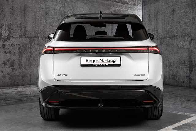 Nissan Ariya e4ORCE Evolve 87kWt 19 Pearl white/black