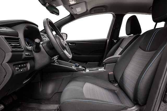 Nissan Leaf 39kWh N-Connecta (K)