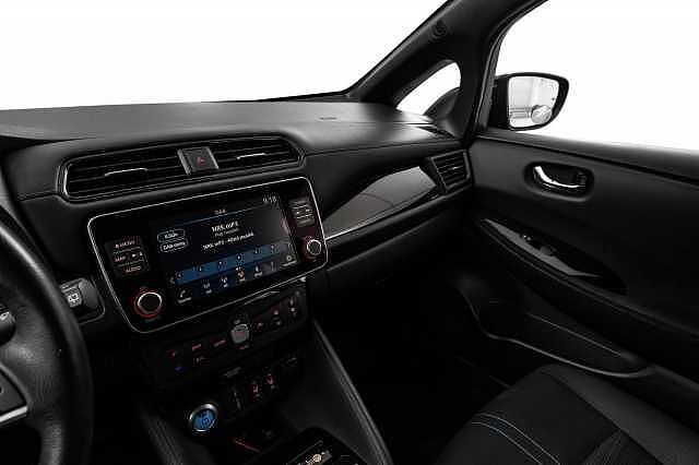 Nissan Leaf 39kWh N-Connecta