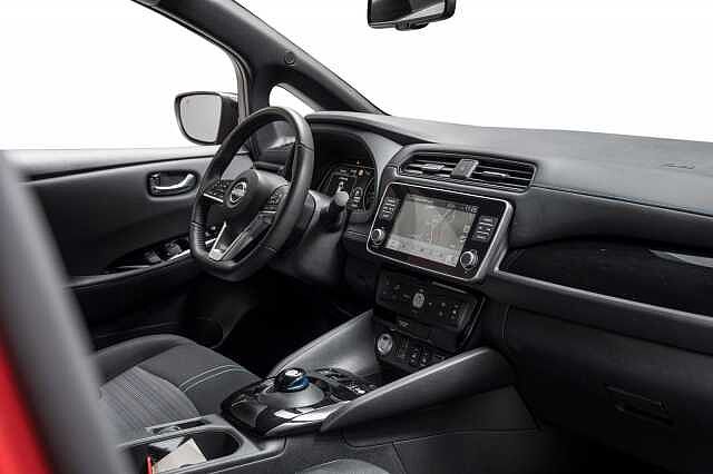 Nissan Leaf 39kWh N-Connecta (K)