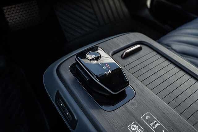 Nissan Ariya e4ORCE Evolve 87kWt