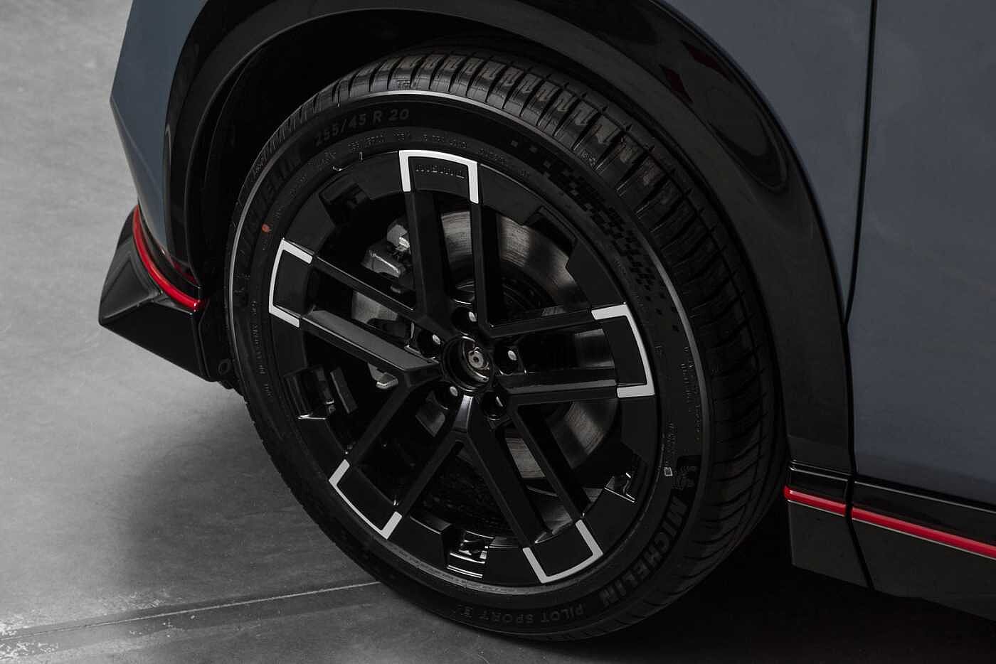 Nissan Ariya e4ORCE NISMO 87kWt